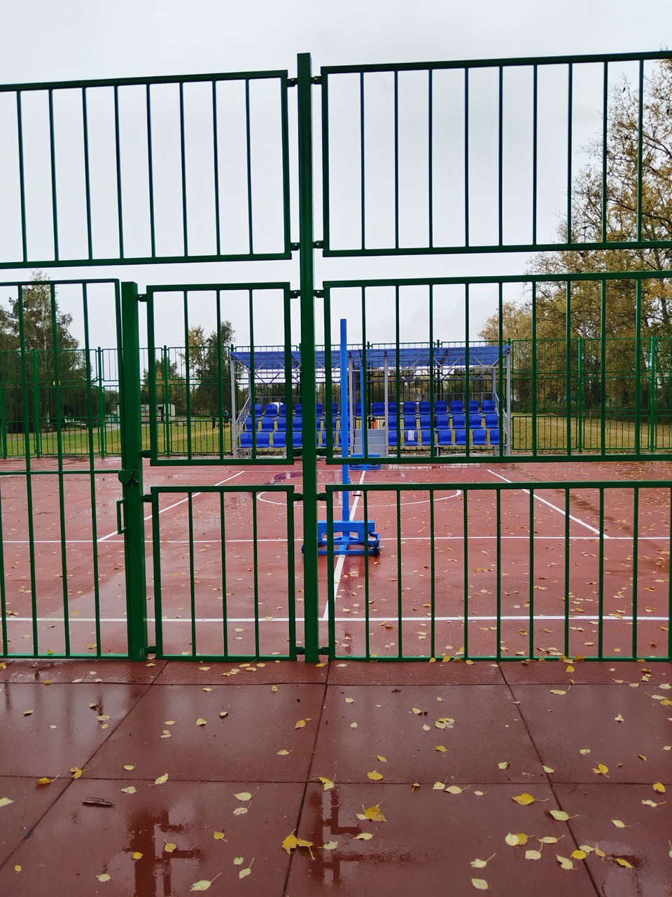 Умная площадка с трибуной