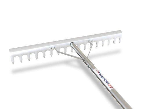 Грабли алюминиевые для песка  74см (набор инвентаря для ямы с песком )