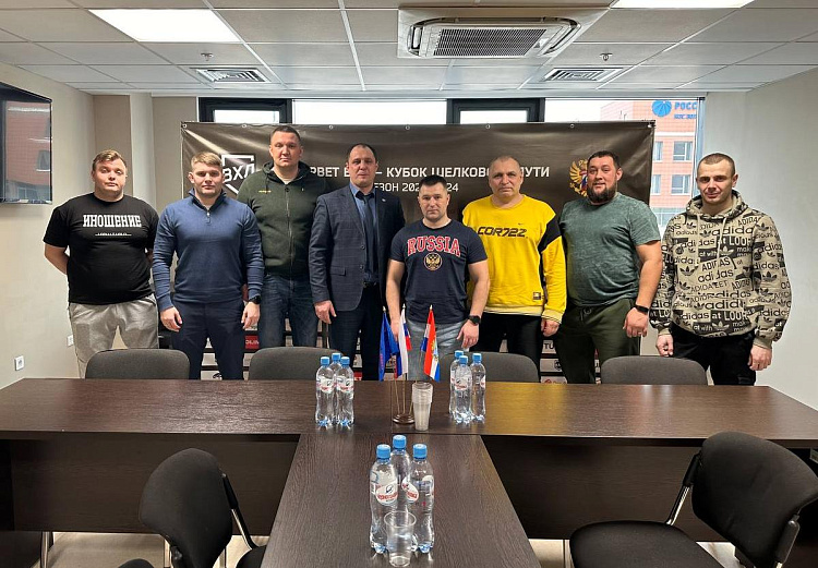 Встреча генерального директора хоккейного клуба ЦСК ВВС Юрия Ковтуна с ветеранами СВО