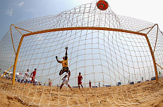 Сетка пляжного футбола нить 3,0 мм 5,60х2,40х1,00м, ячейка 100х100мм футбола нить